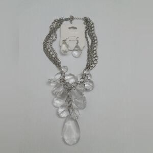 Cordelia Accessories Necklace And Earrings One Size NWOT